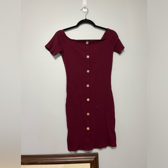 Fashion nova dress lot of two dress size small and large - Picture 4 of 7